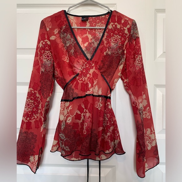 Studio Y red semi sheer, tie back top - Picture 2 of 11